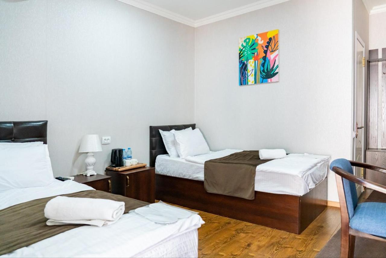 Hotel & Hostel Gallery طشقند المظهر الخارجي الصورة